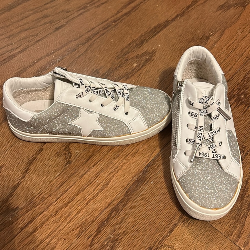 Vintage Havana - size 3.5